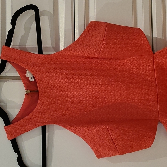 Club Monaco Coral CutOut Dress - Picture 4 of 7